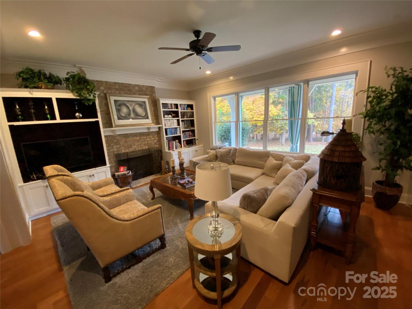 Mooresville, Iredell, 28117, United States, 4 Bedrooms Bedrooms, ,4 BathroomsBathrooms,Residential,For Sale,1966111