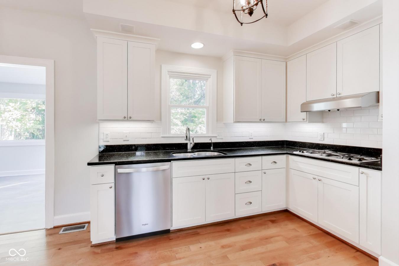 Carmel, Hamilton, 46032, United States, 3 Bedrooms Bedrooms, ,2 BathroomsBathrooms,Residential,For Sale,1966108