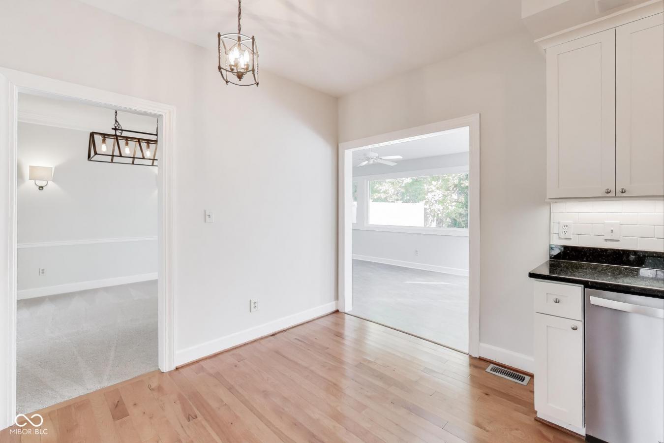 Carmel, Hamilton, 46032, United States, 3 Bedrooms Bedrooms, ,2 BathroomsBathrooms,Residential,For Sale,1966108