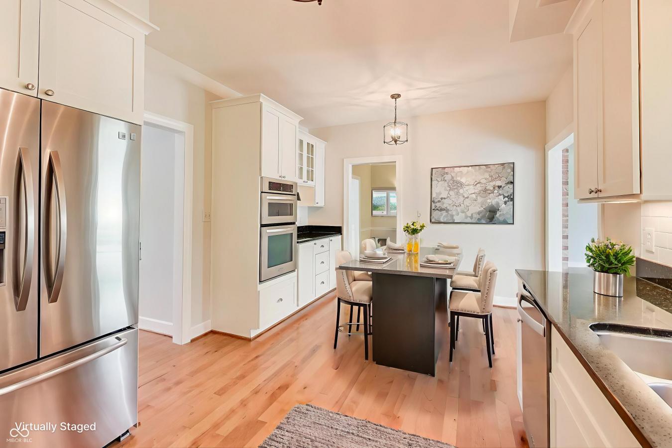 Carmel, Hamilton, 46032, United States, 3 Bedrooms Bedrooms, ,2 BathroomsBathrooms,Residential,For Sale,1966108