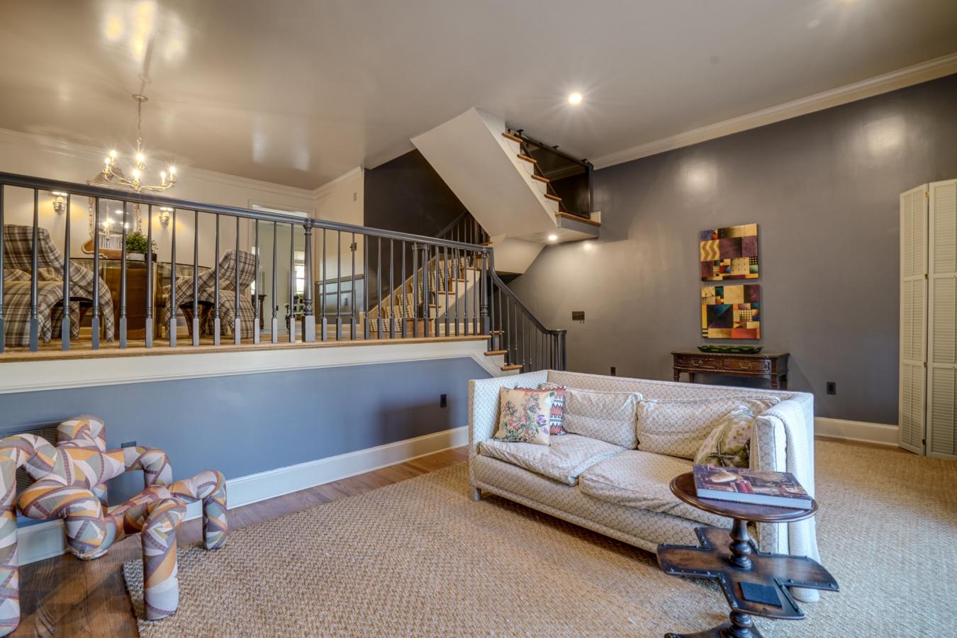 Alexandria, Virginia, 22314, United States, 3 Bedrooms Bedrooms, ,2 BathroomsBathrooms,Residential,For Sale,1967461