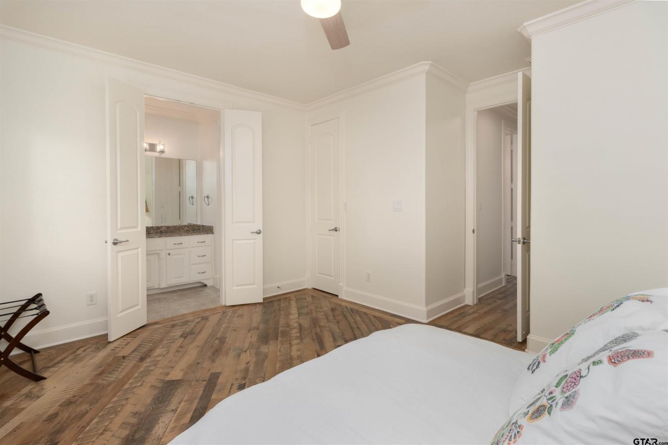 Tyler, Smith, 75709, United States, 3 Bedrooms Bedrooms, ,3 BathroomsBathrooms,Residential,For Sale,1967459