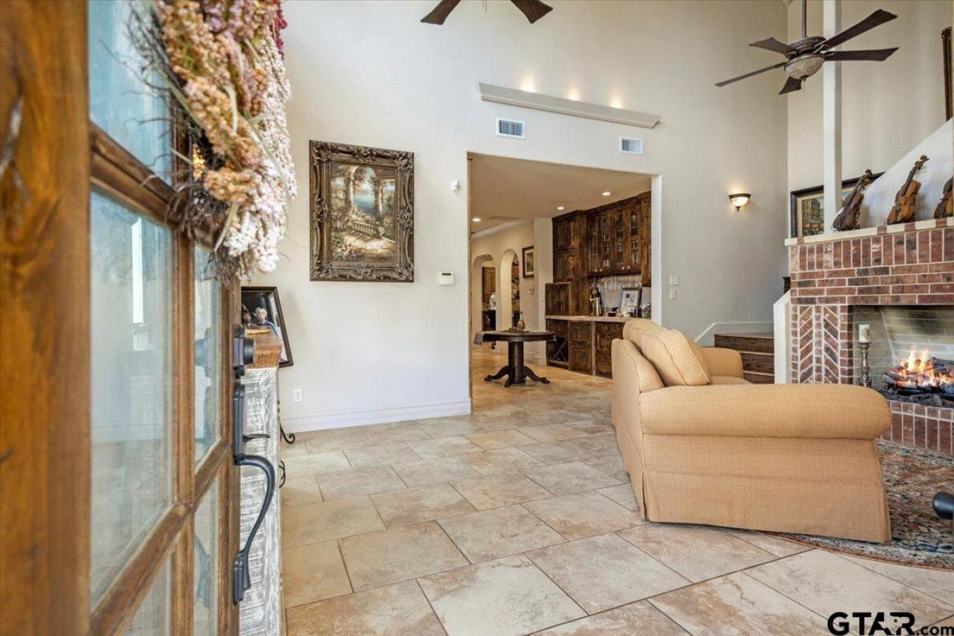 Mineola, Wood, 75773, United States, 4 Bedrooms Bedrooms, ,5 BathroomsBathrooms,Residential,For Sale,1967457