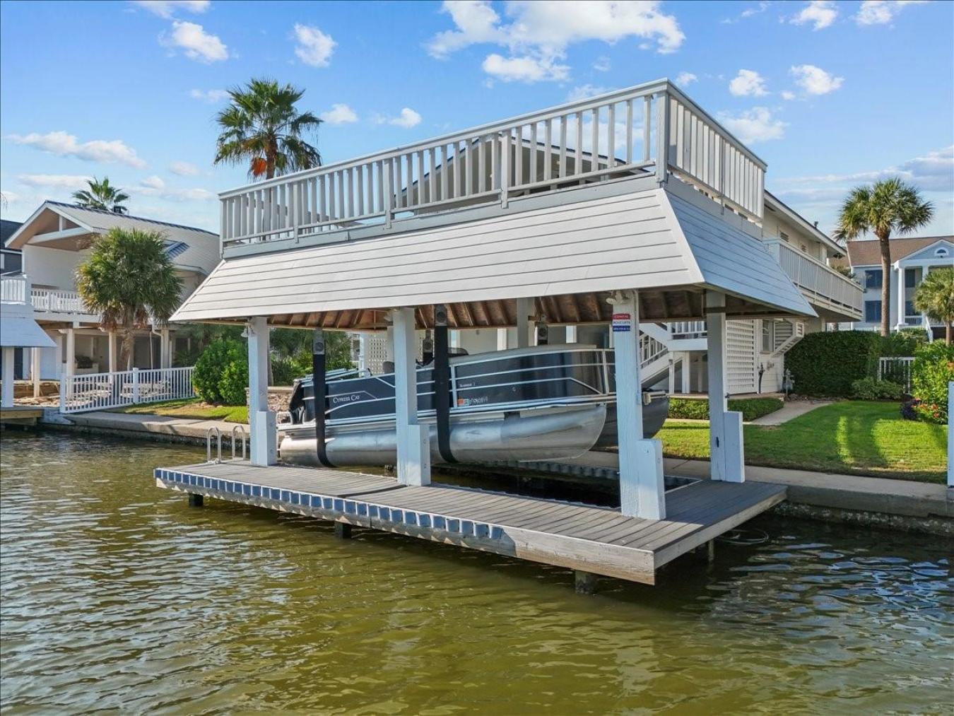 Galveston, Galveston, 77554, United States, 4 Bedrooms Bedrooms, ,3 BathroomsBathrooms,Residential,For Sale,1967452