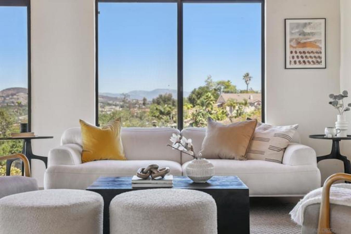 Fallbrook, San Diego, 92028, United States, 4 Bedrooms Bedrooms, ,3 BathroomsBathrooms,Residential,For Sale,1967451