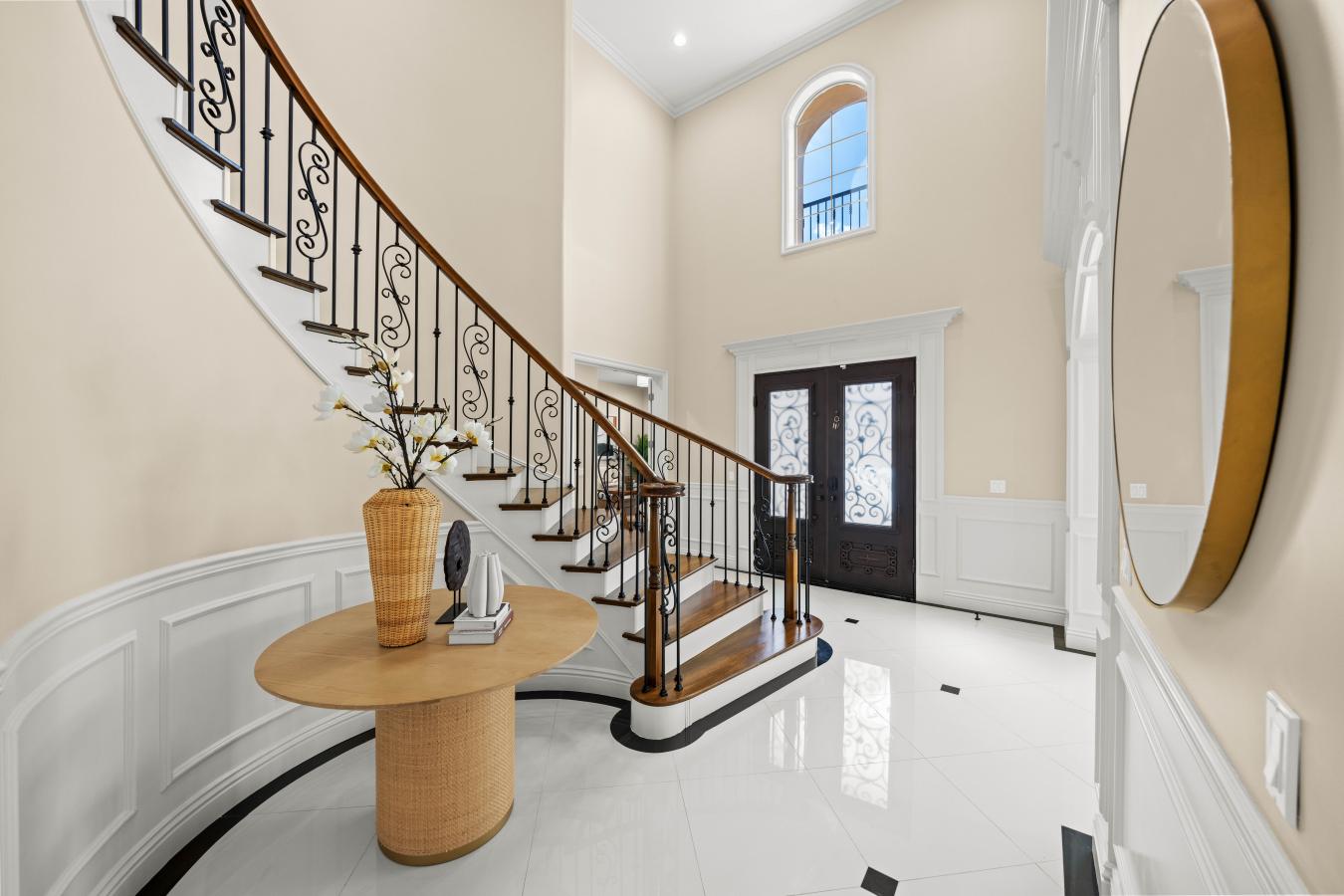 Temple City, Los Angeles, 91780, United States, 5 Bedrooms Bedrooms, ,5 BathroomsBathrooms,Residential,For Sale,1967450