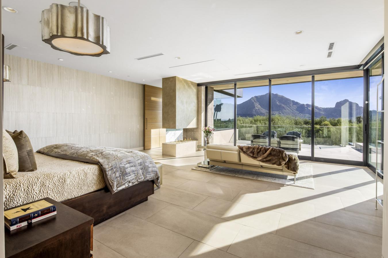 Paradise Valley, Arizona, 85253, United States, 5 Bedrooms Bedrooms, ,2 BathroomsBathrooms,Residential,For Sale,1966107 Paradise Valley, Arizona, 85253, United States, 5 Bedrooms Bedrooms, ,2 BathroomsBathrooms,Residential,For Sale,1966107