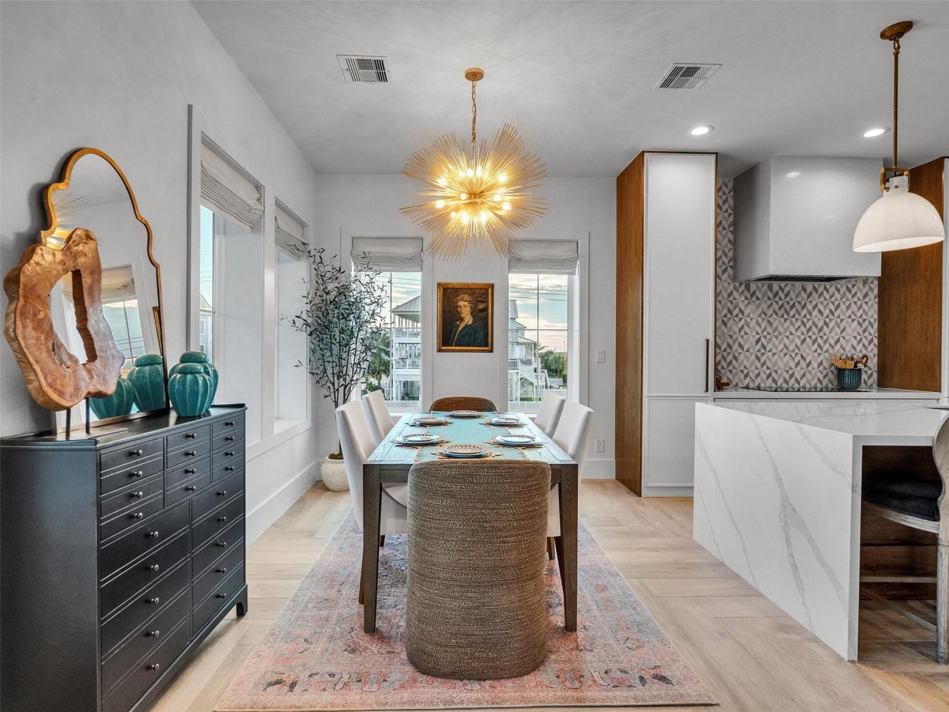 Galveston, Galveston, 77554, United States, 4 Bedrooms Bedrooms, ,3 BathroomsBathrooms,Residential,For Sale,1967442