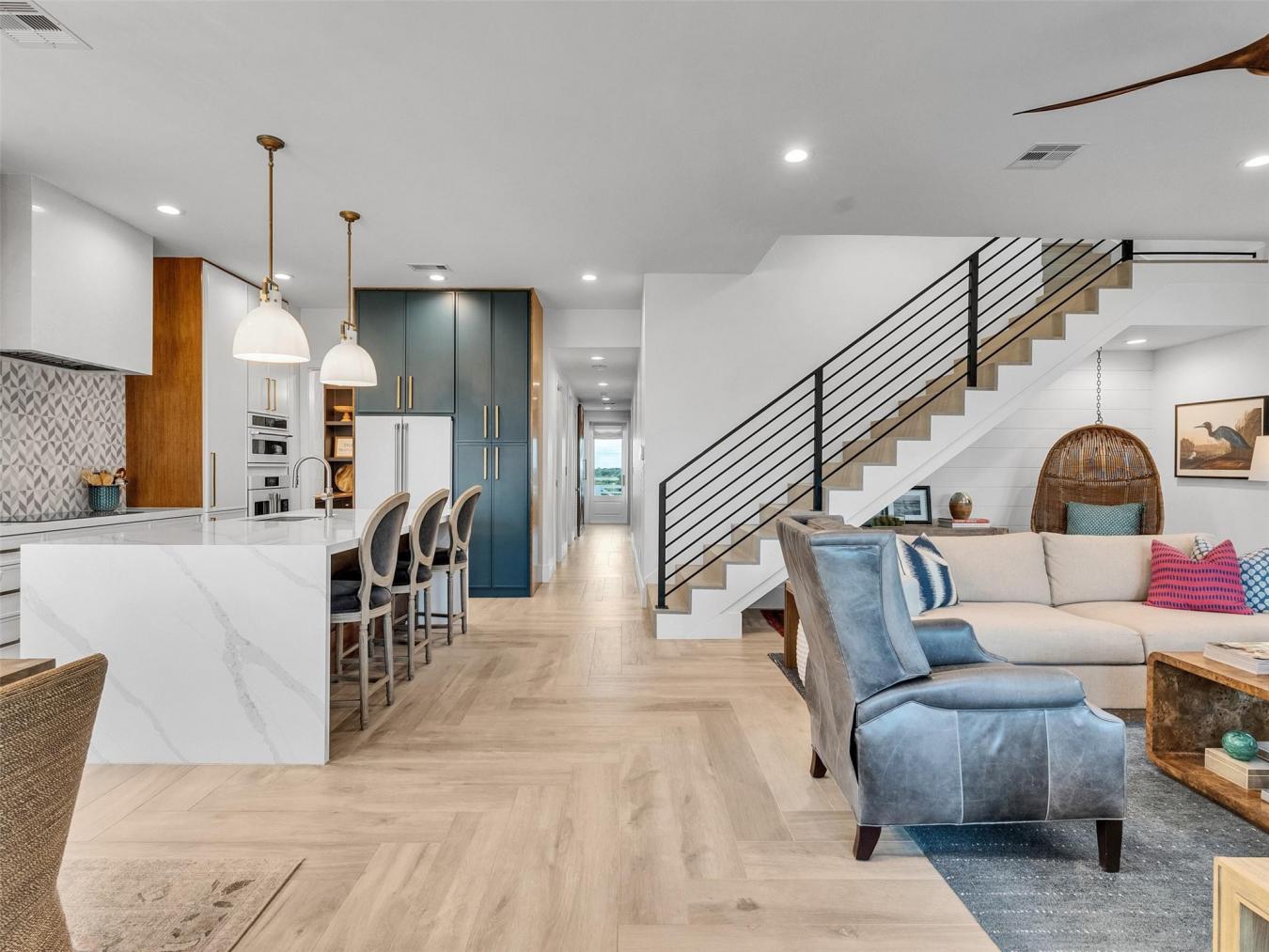 Galveston, Galveston, 77554, United States, 4 Bedrooms Bedrooms, ,3 BathroomsBathrooms,Residential,For Sale,1967442