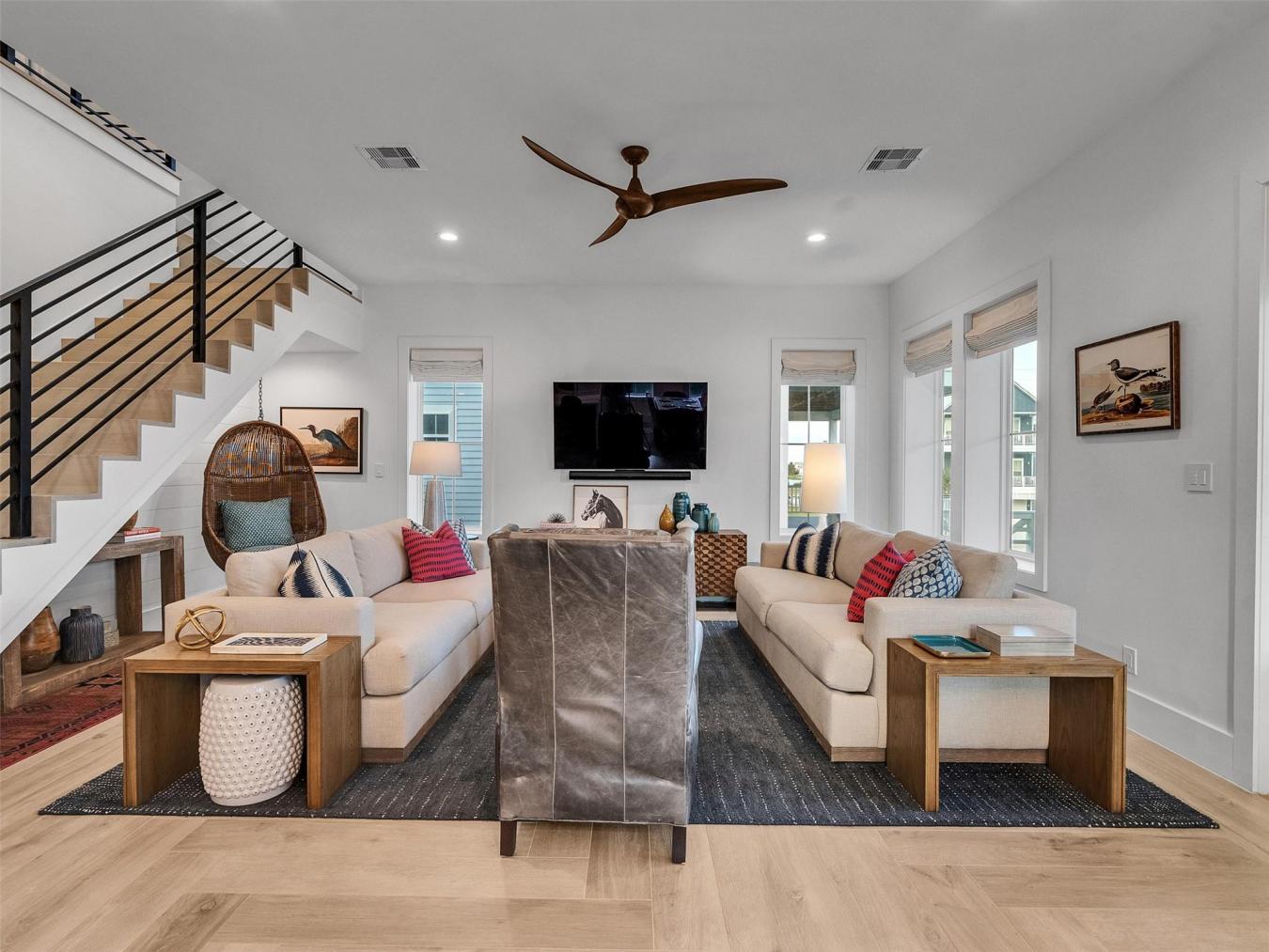 Galveston, Galveston, 77554, United States, 4 Bedrooms Bedrooms, ,3 BathroomsBathrooms,Residential,For Sale,1967442