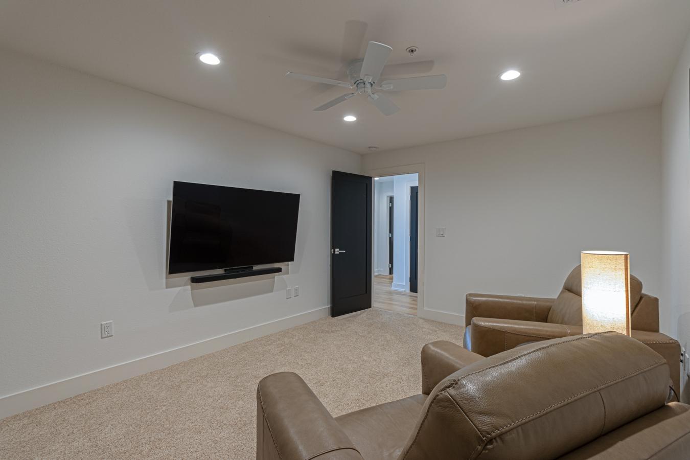 Tyler, 75709, 75709, United States, 2 Bedrooms Bedrooms, ,2 BathroomsBathrooms,Residential,For Sale,1966106