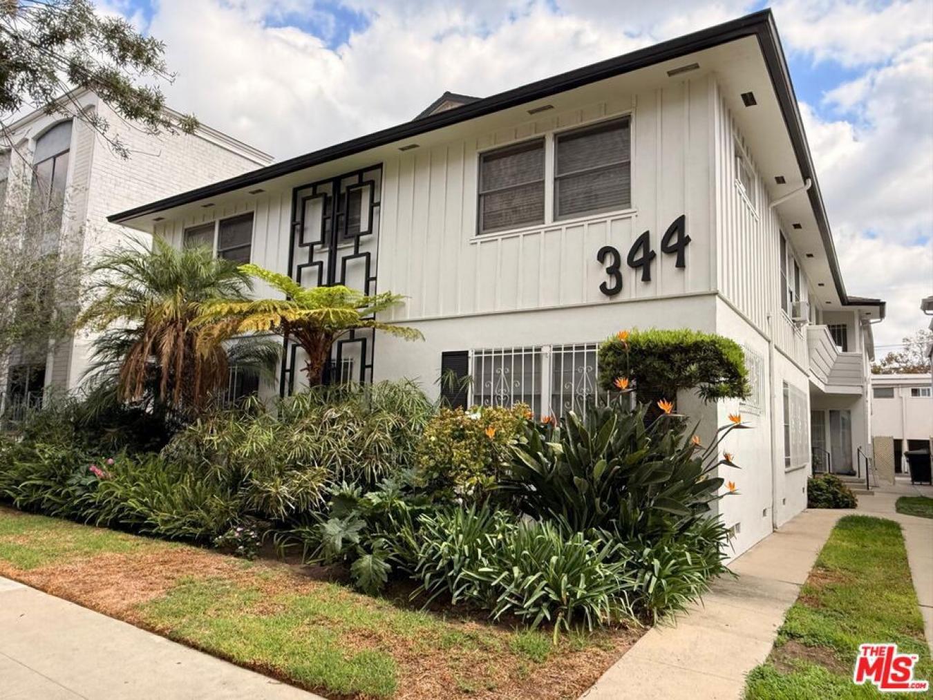 Beverly Hills, Los Angeles, 90212, United States, 10 Bedrooms Bedrooms, ,9 BathroomsBathrooms,Residential,For Sale,1967438