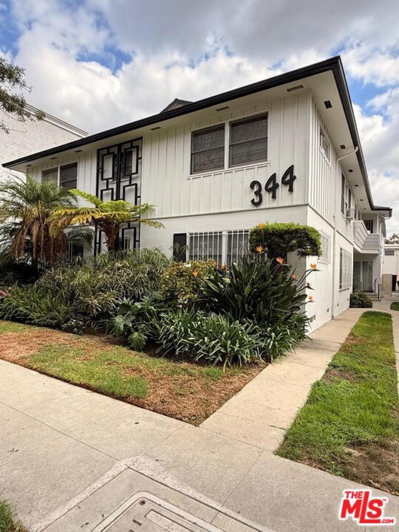 Beverly Hills, Los Angeles, 90212, United States, 10 Bedrooms Bedrooms, ,9 BathroomsBathrooms,Residential,For Sale,1967438