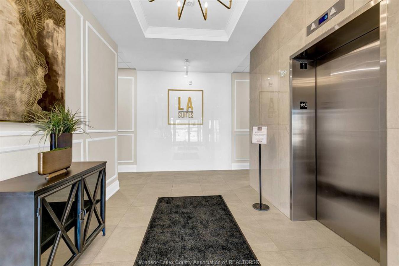 LaSalle, ON, N9J 1X7, Canada, 2 Bedrooms Bedrooms, ,2 BathroomsBathrooms,Residential,For Sale,1967436