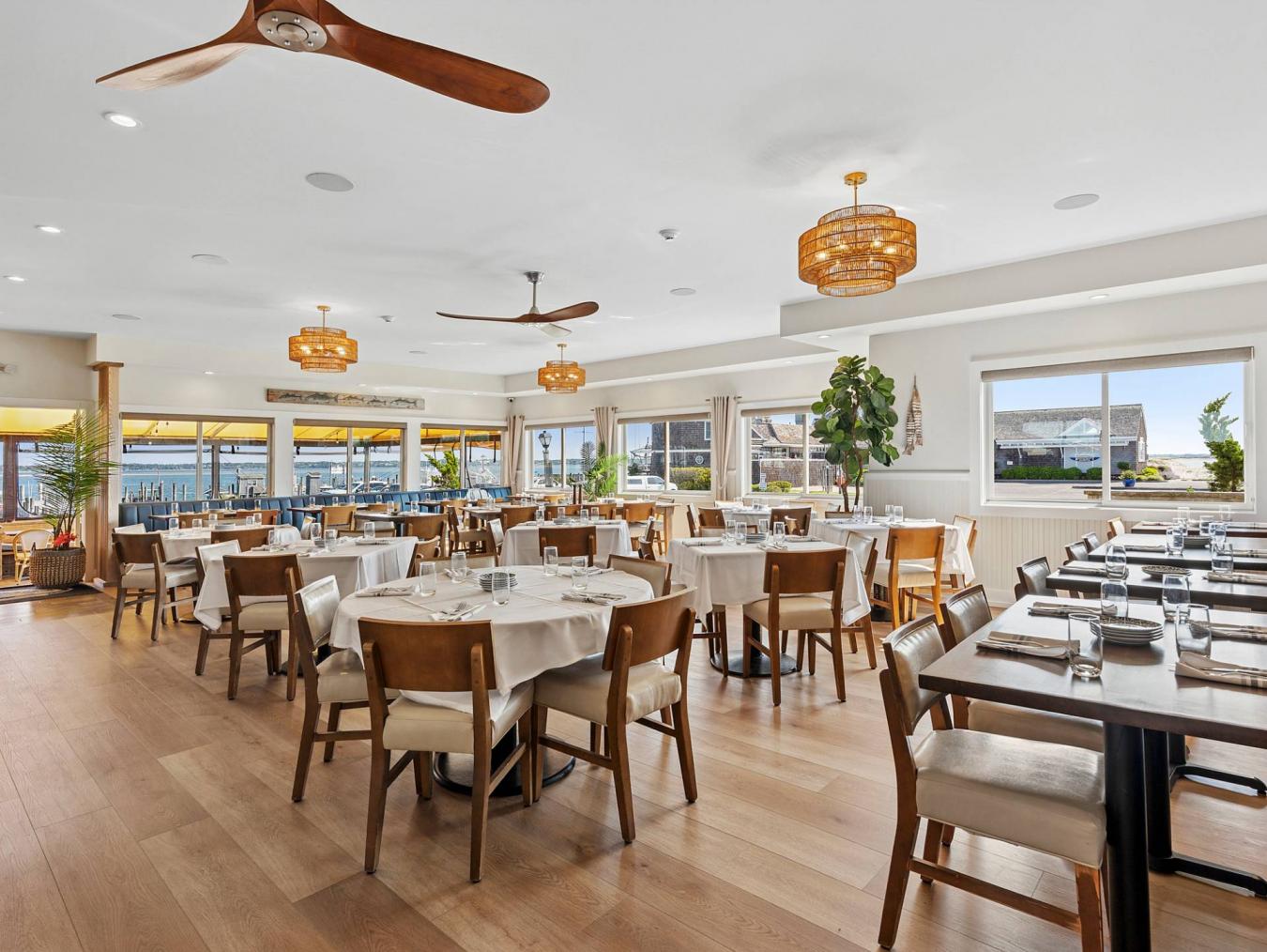 Hampton Bays, New York, 11946, United States, ,Residential,For Sale,1967435