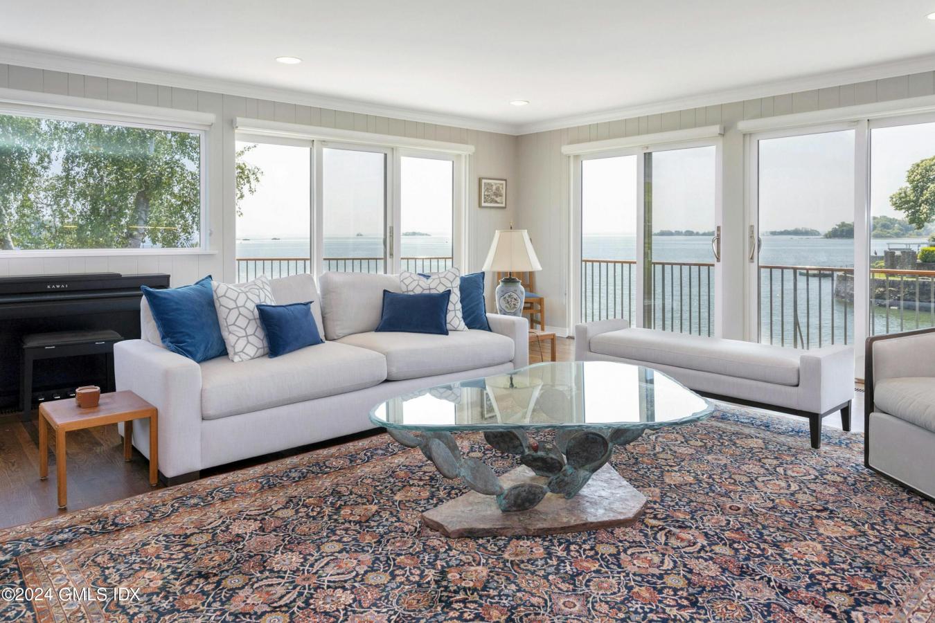 Greenwich, Connecticut, 06830, United States, 7 Bedrooms Bedrooms, ,5 BathroomsBathrooms,Residential,For Sale,1967433