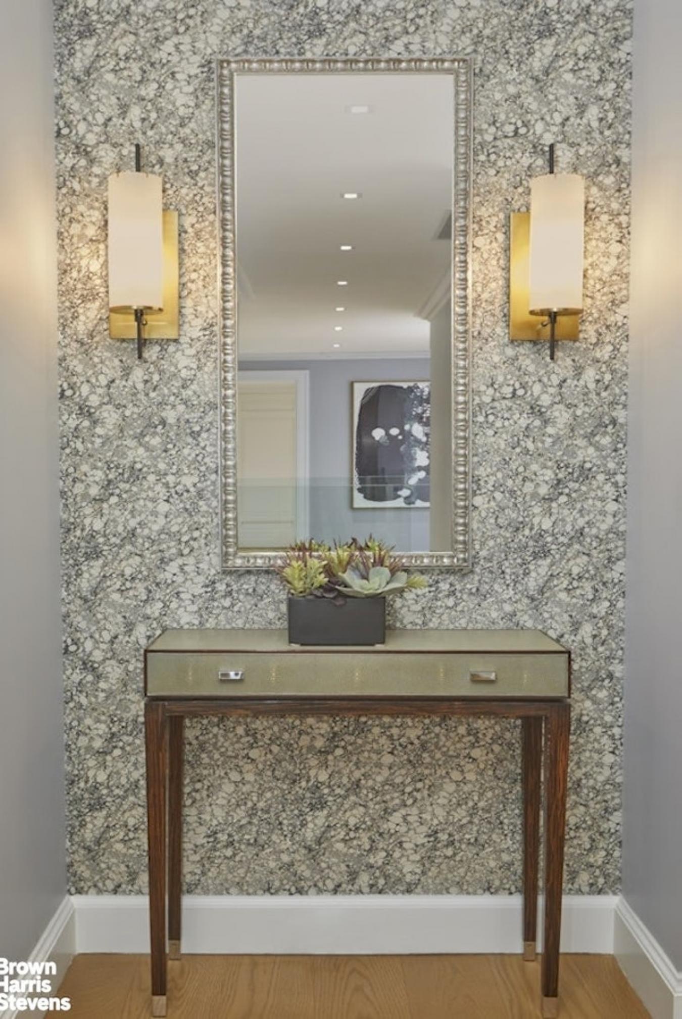 New York, New York, 10021, United States, 4 Bedrooms Bedrooms, ,4 BathroomsBathrooms,Residential,For Sale,1967429