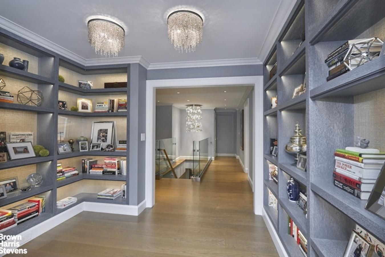 New York, New York, 10021, United States, 4 Bedrooms Bedrooms, ,4 BathroomsBathrooms,Residential,For Sale,1967429