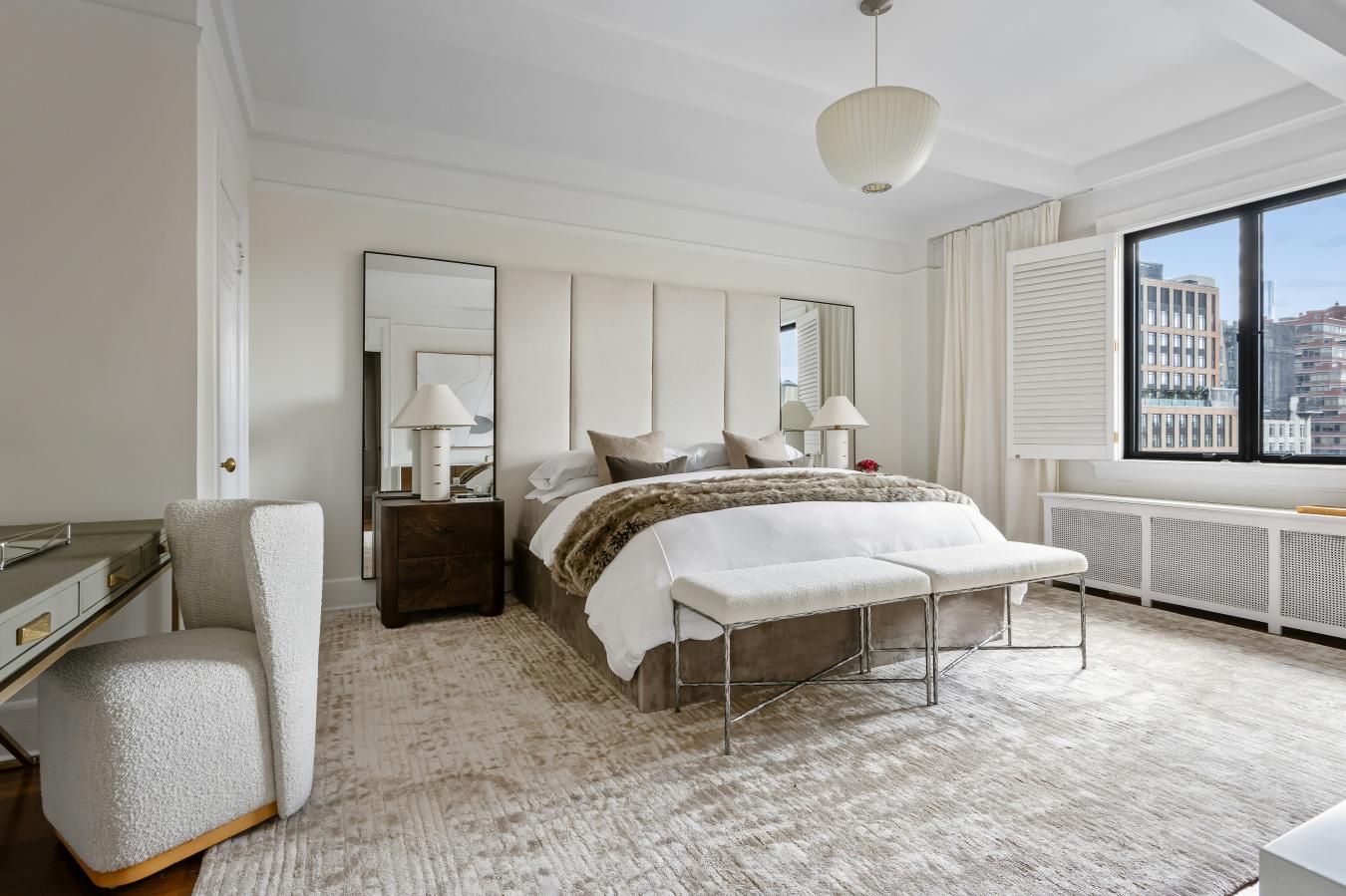 New York, New York, 10024, United States, 2 Bedrooms Bedrooms, ,2 BathroomsBathrooms,Residential,For Sale,1967428