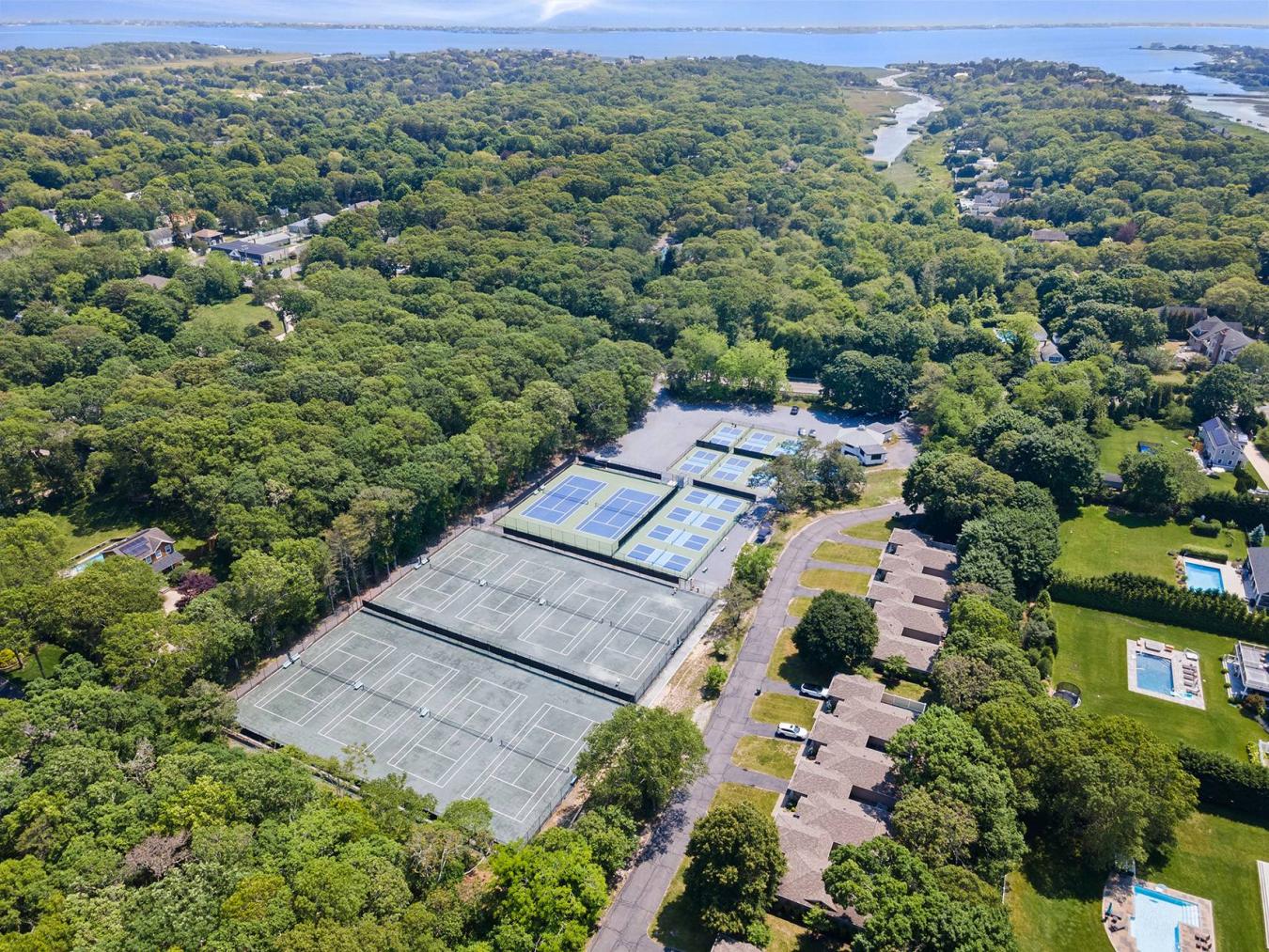 Westhampton, New York, 11977, United States, ,Residential,For Sale,1967426