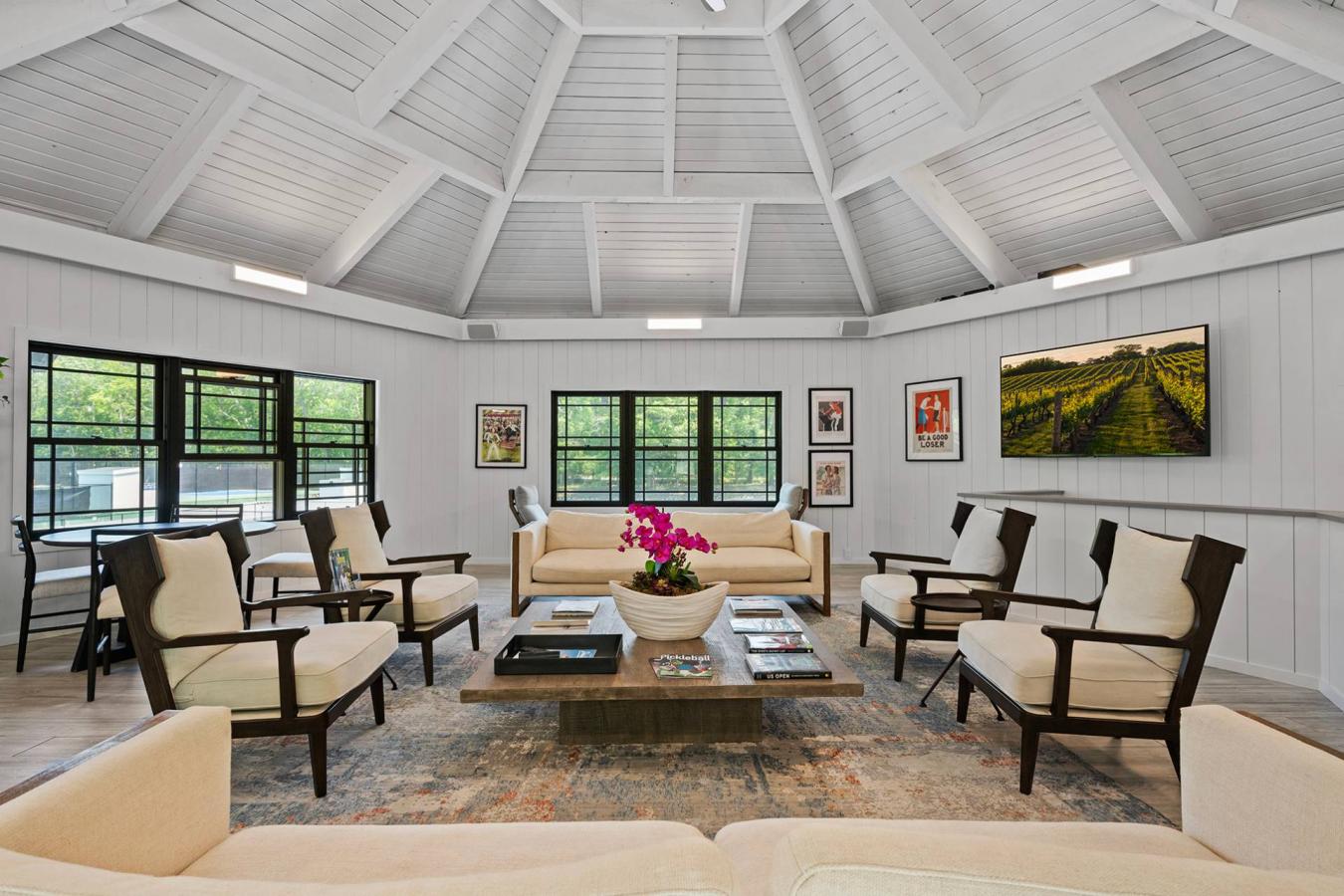 Westhampton, New York, 11977, United States, ,Residential,For Sale,1967426