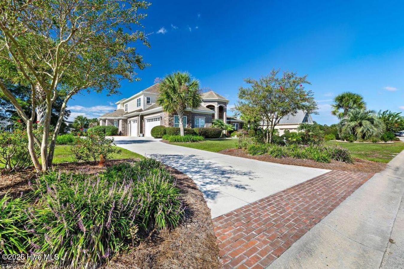 Leland, Brunswick, 28451, United States, 4 Bedrooms Bedrooms, ,3 BathroomsBathrooms,Residential,For Sale,1968596