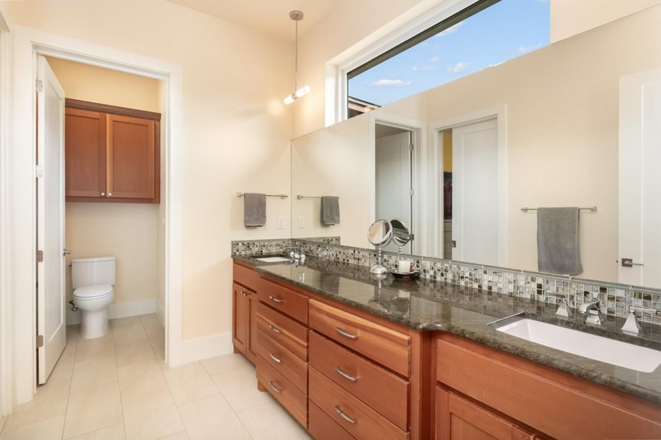 Fredericksburg, Gillespie, 78624, United States, ,Residential,For Sale,1967447