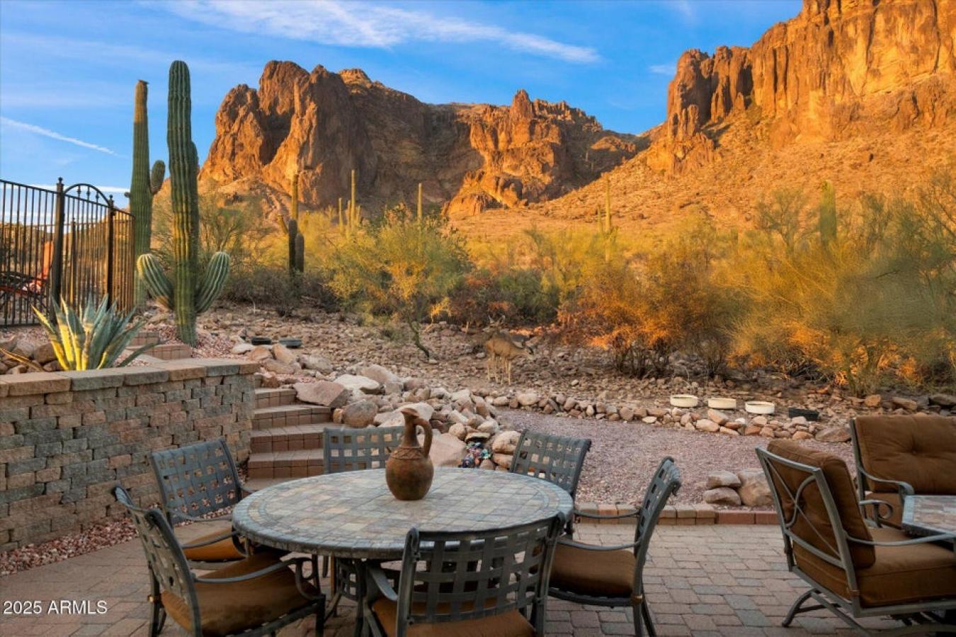 Apache junction, Arizona, 85119, United States, 3 Bedrooms Bedrooms, ,3 BathroomsBathrooms,Residential,For Sale,1967444