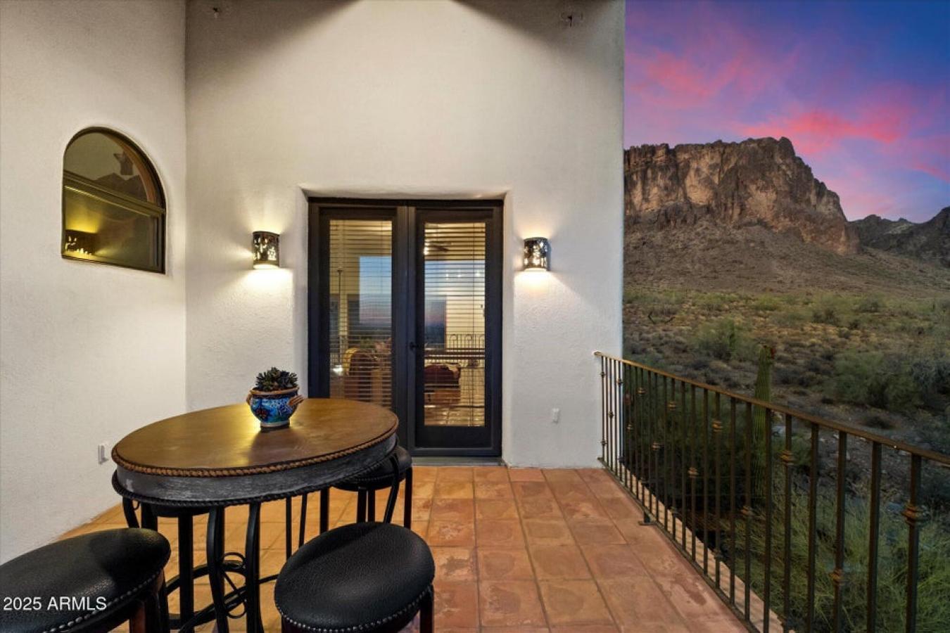 Apache junction, Arizona, 85119, United States, 3 Bedrooms Bedrooms, ,3 BathroomsBathrooms,Residential,For Sale,1967444