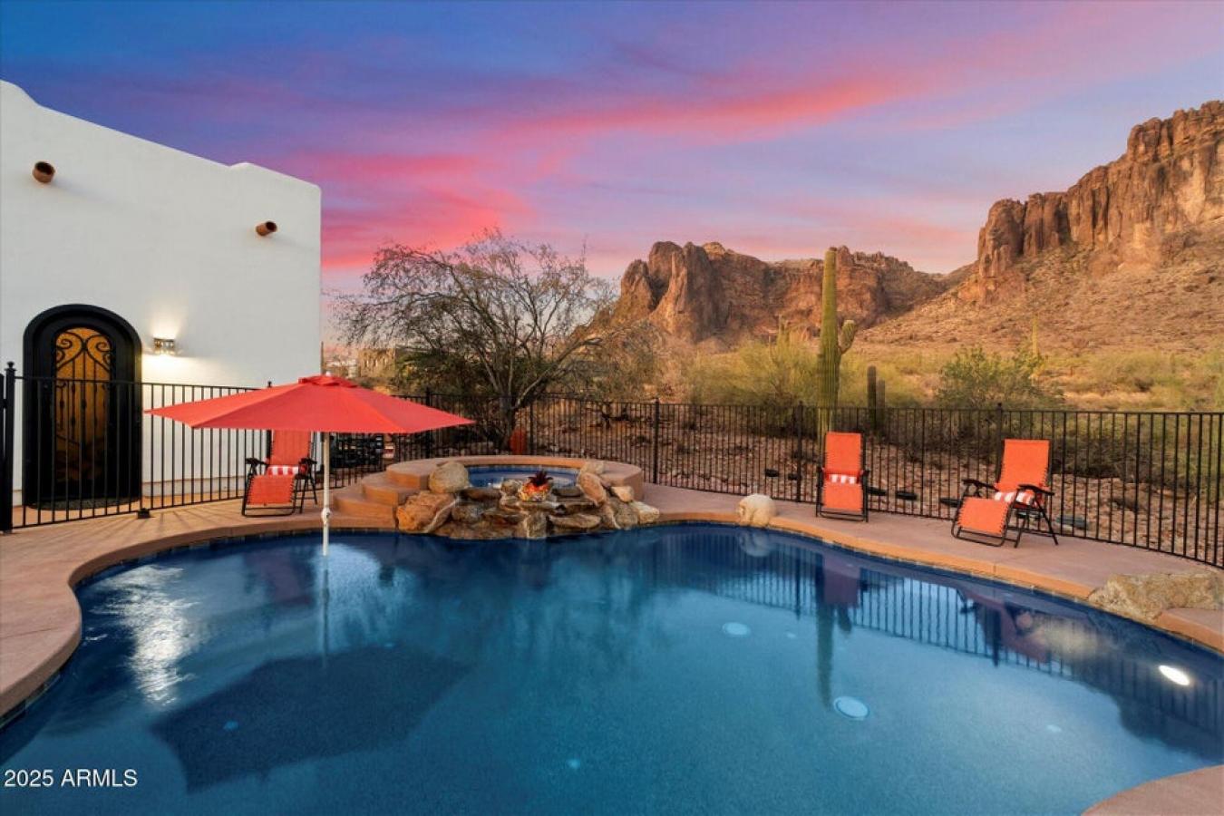 Apache junction, Arizona, 85119, United States, 3 Bedrooms Bedrooms, ,3 BathroomsBathrooms,Residential,For Sale,1967444