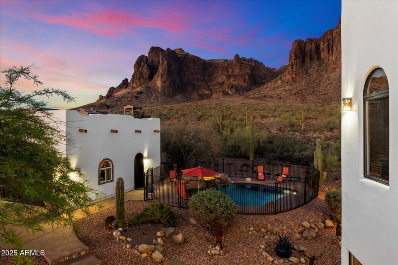 Apache junction, Arizona, 85119, United States, 3 Bedrooms Bedrooms, ,3 BathroomsBathrooms,Residential,For Sale,1967444