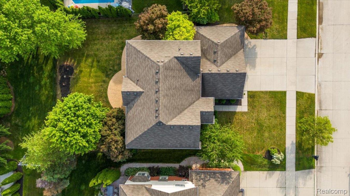 Macomb Township, Macomb, 48044, United States, ,Residential,For Sale,1967421