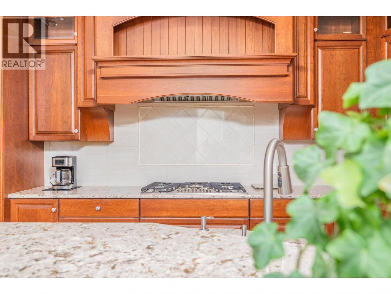 Kelowna, BC, V1Y0A6, Canada, 3 Bedrooms Bedrooms, ,2 BathroomsBathrooms,Residential,For Sale,1967443