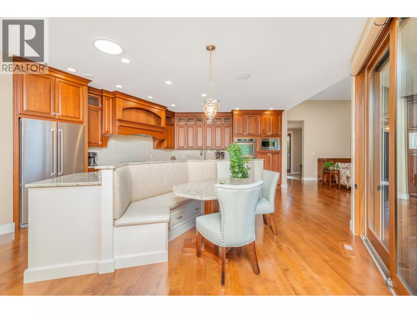 Kelowna, BC, V1Y0A6, Canada, 3 Bedrooms Bedrooms, ,2 BathroomsBathrooms,Residential,For Sale,1967443