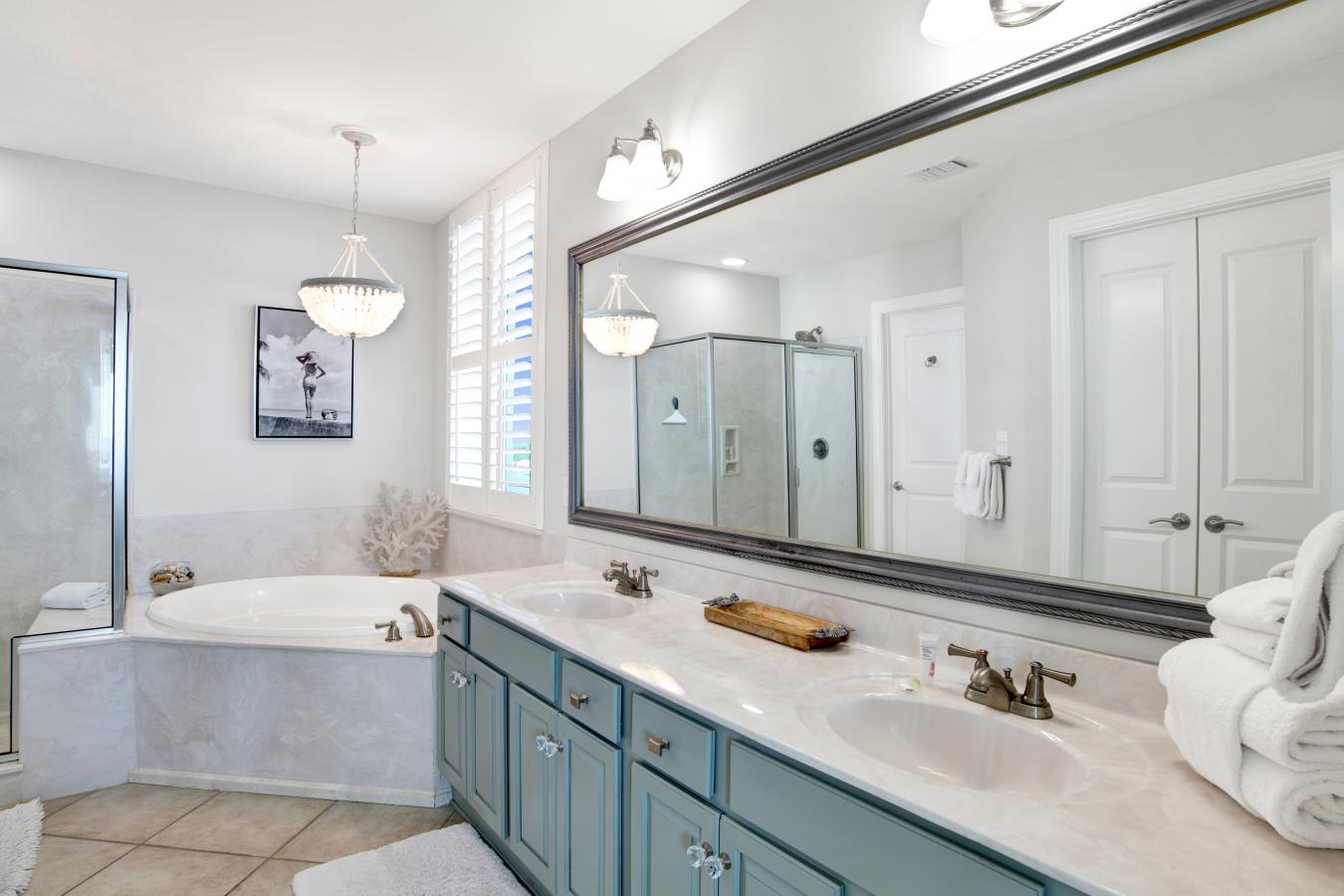 Gulf Shores, Baldwin, 36542, United States, 3 Bedrooms Bedrooms, ,3 BathroomsBathrooms,Residential,For Sale,1967434