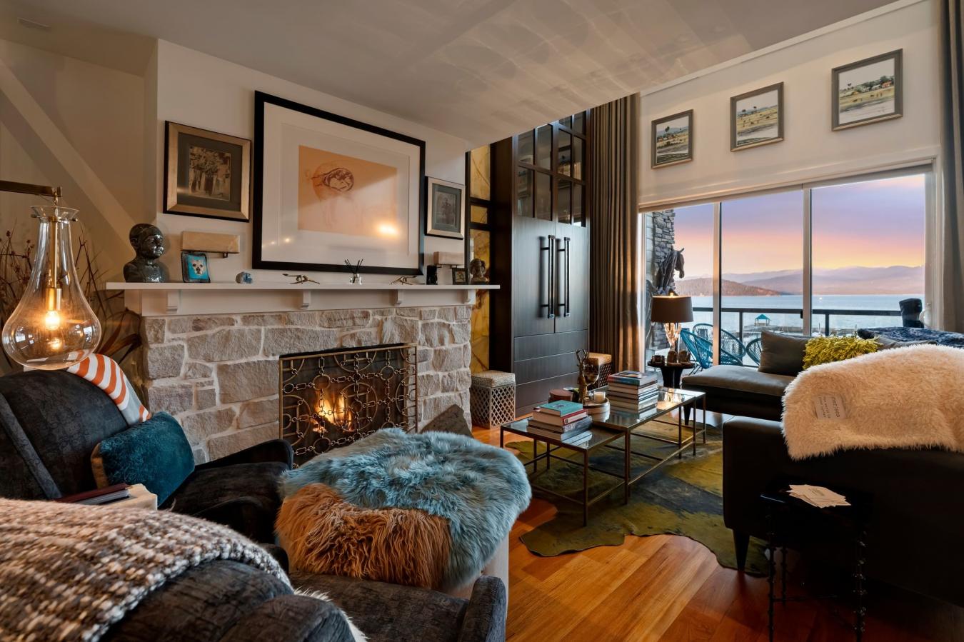 Sandpoint, Bonner, 83825, United States, 3 Bedrooms Bedrooms, ,2 BathroomsBathrooms,Residential,For Sale,1967419