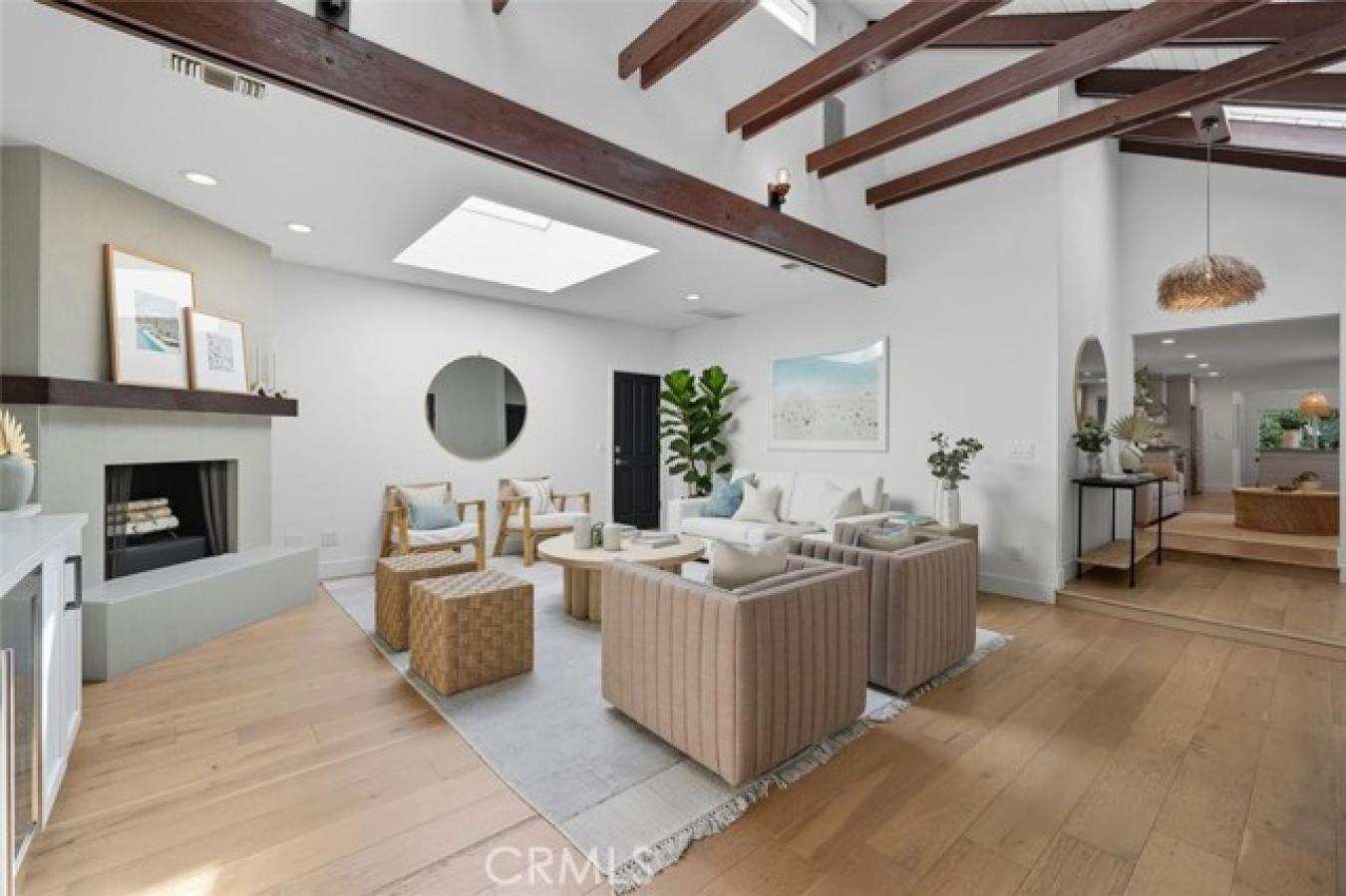 Manhattan Beach, Los Angeles, 90266, United States, 3 Bedrooms Bedrooms, ,3 BathroomsBathrooms,Residential,For Sale,1967415