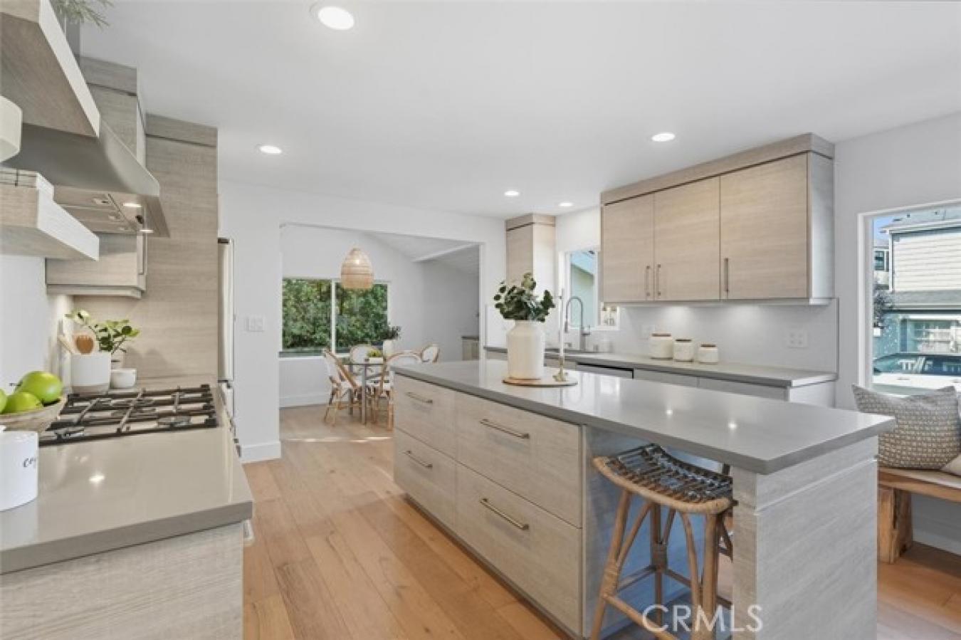 Manhattan Beach, Los Angeles, 90266, United States, 3 Bedrooms Bedrooms, ,3 BathroomsBathrooms,Residential,For Sale,1967415