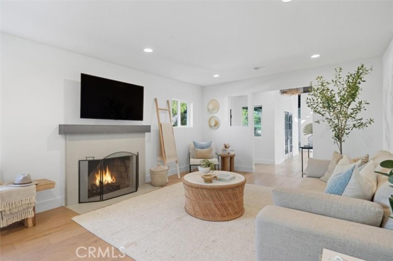 Manhattan Beach, Los Angeles, 90266, United States, 3 Bedrooms Bedrooms, ,3 BathroomsBathrooms,Residential,For Sale,1967415