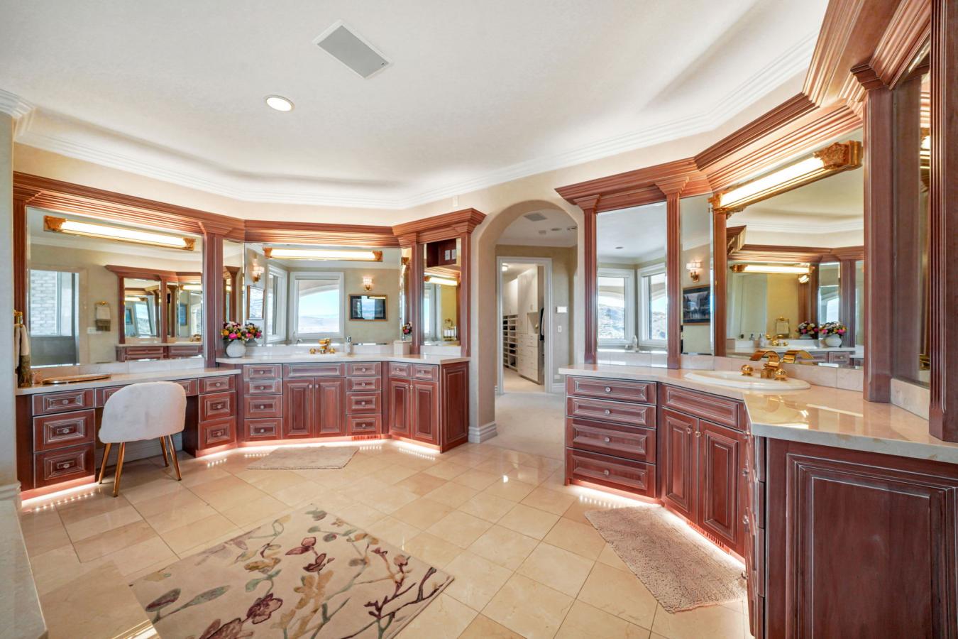 Wanship, Utah, 84017, United States, 8 Bedrooms Bedrooms, ,11 BathroomsBathrooms,Residential,For Sale,1967413