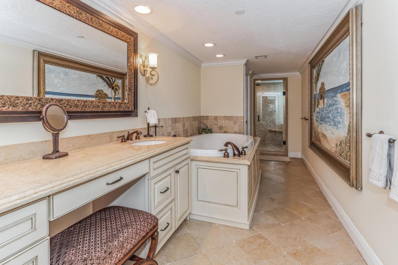 Discover oceanfront luxury while staying in this direct ocean view ren – image 12