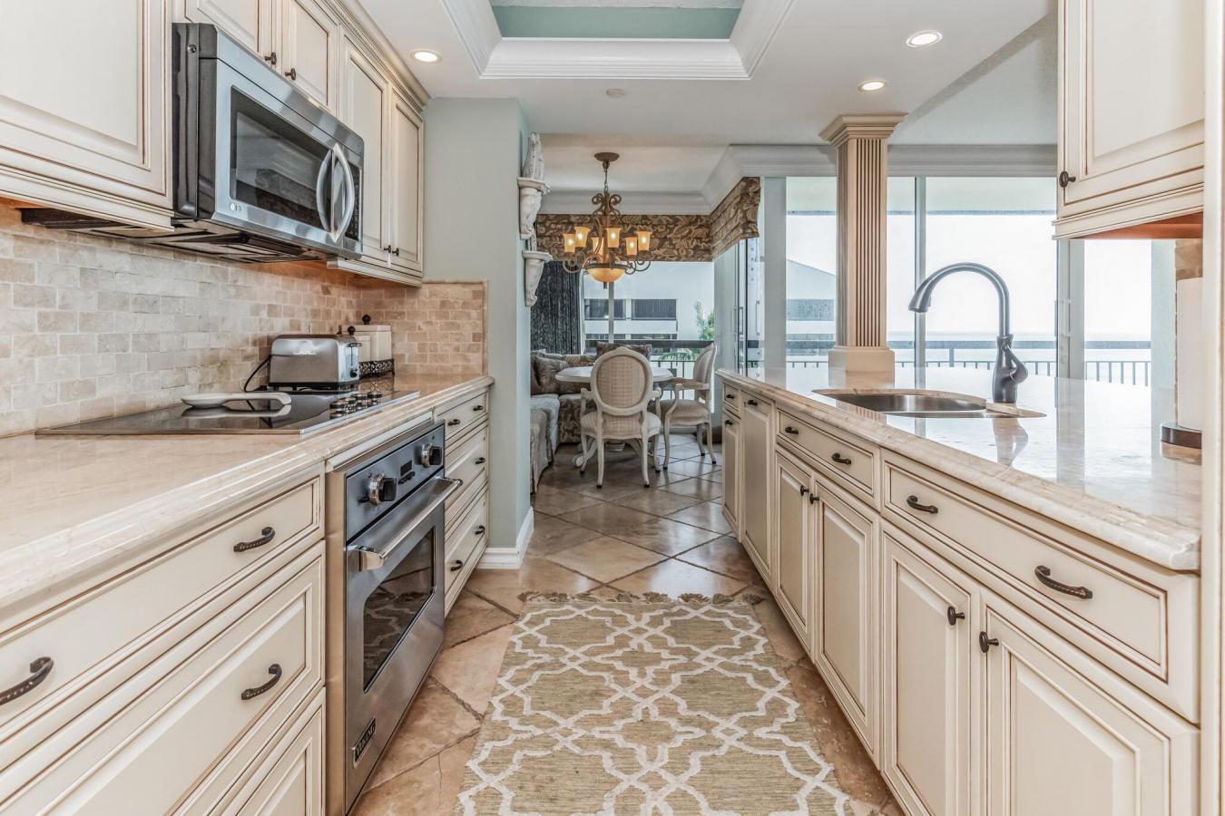 Discover oceanfront luxury while staying in this direct ocean view ren – image 5