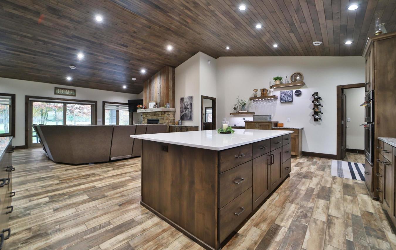 Menahga, Wadena, 56464, United States, 3 Bedrooms Bedrooms, ,4 BathroomsBathrooms,Residential,For Sale,1968594