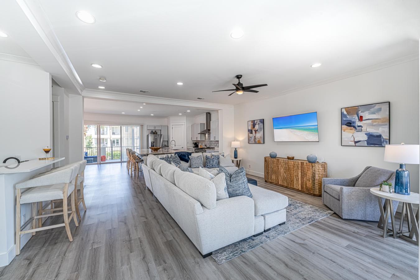 Destin, Florida, 32541, United States, 5 Bedrooms Bedrooms, ,4 BathroomsBathrooms,Residential,For Sale,1967412