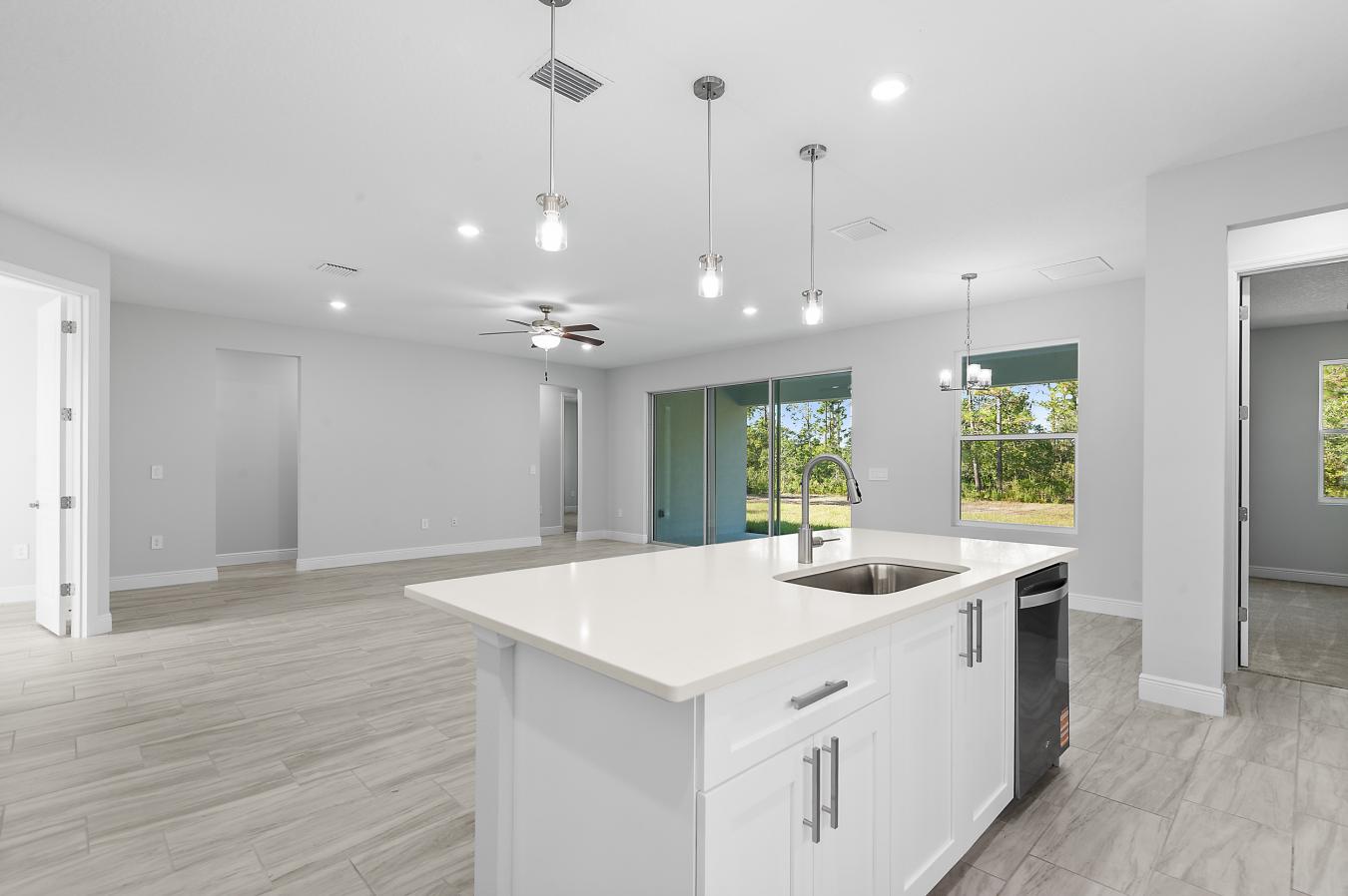 ORLANDO, Orange, 32833, United States, 4 Bedrooms Bedrooms, ,2 BathroomsBathrooms,Residential,For Sale,1984654