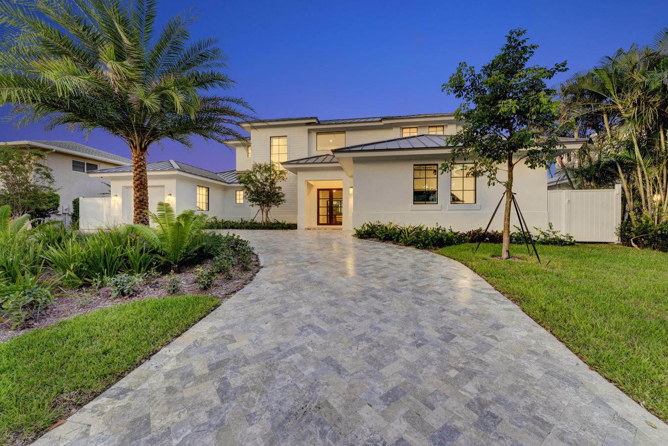 Pompano Beach, Broward County, 33062, United States, 5 Bedrooms Bedrooms, ,4 BathroomsBathrooms,Residential,For Sale,1968593