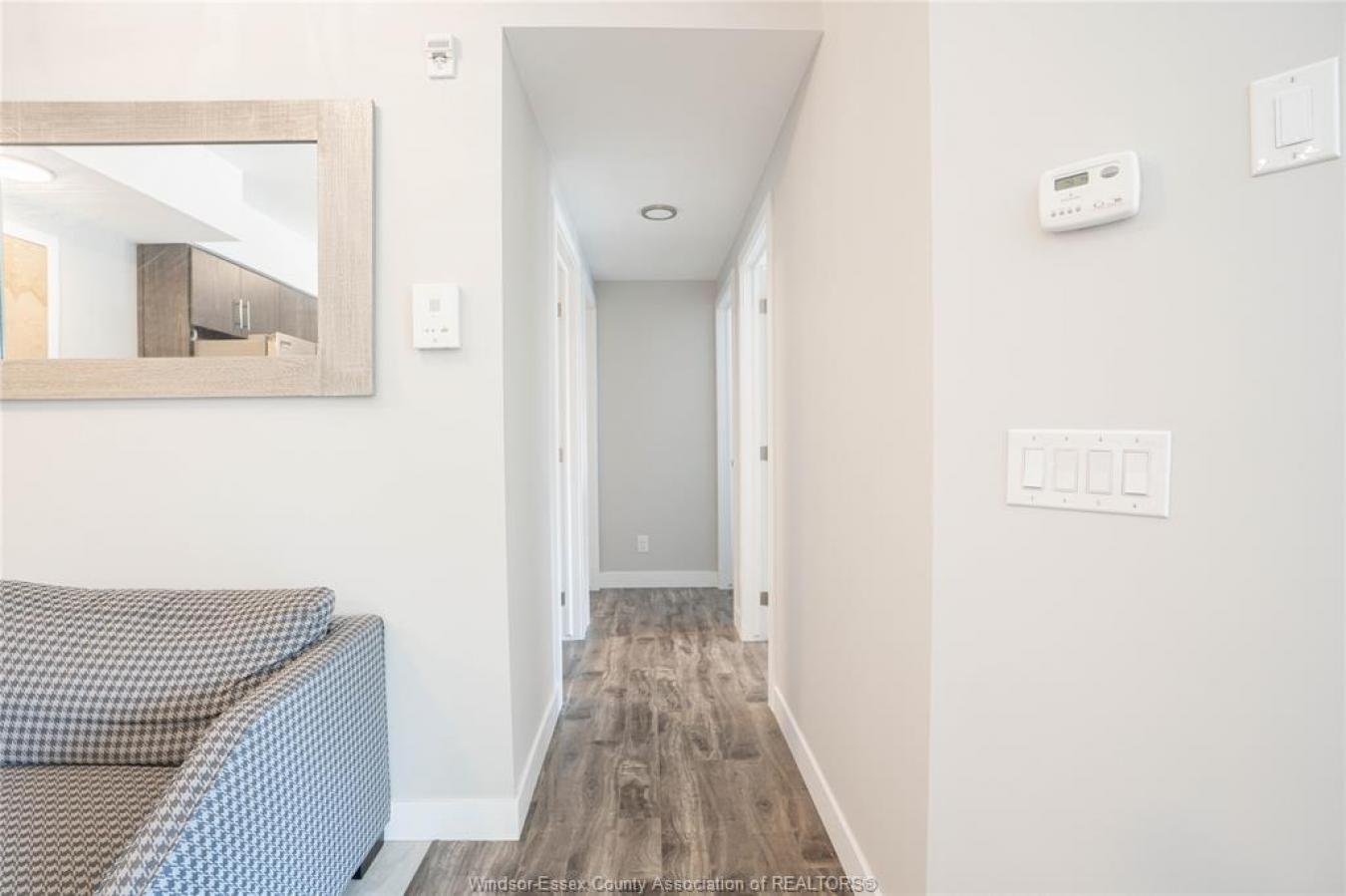 Windsor, ON, N8S 2E2, Canada, 2 Bedrooms Bedrooms, ,2 BathroomsBathrooms,Residential,For Sale,1968585