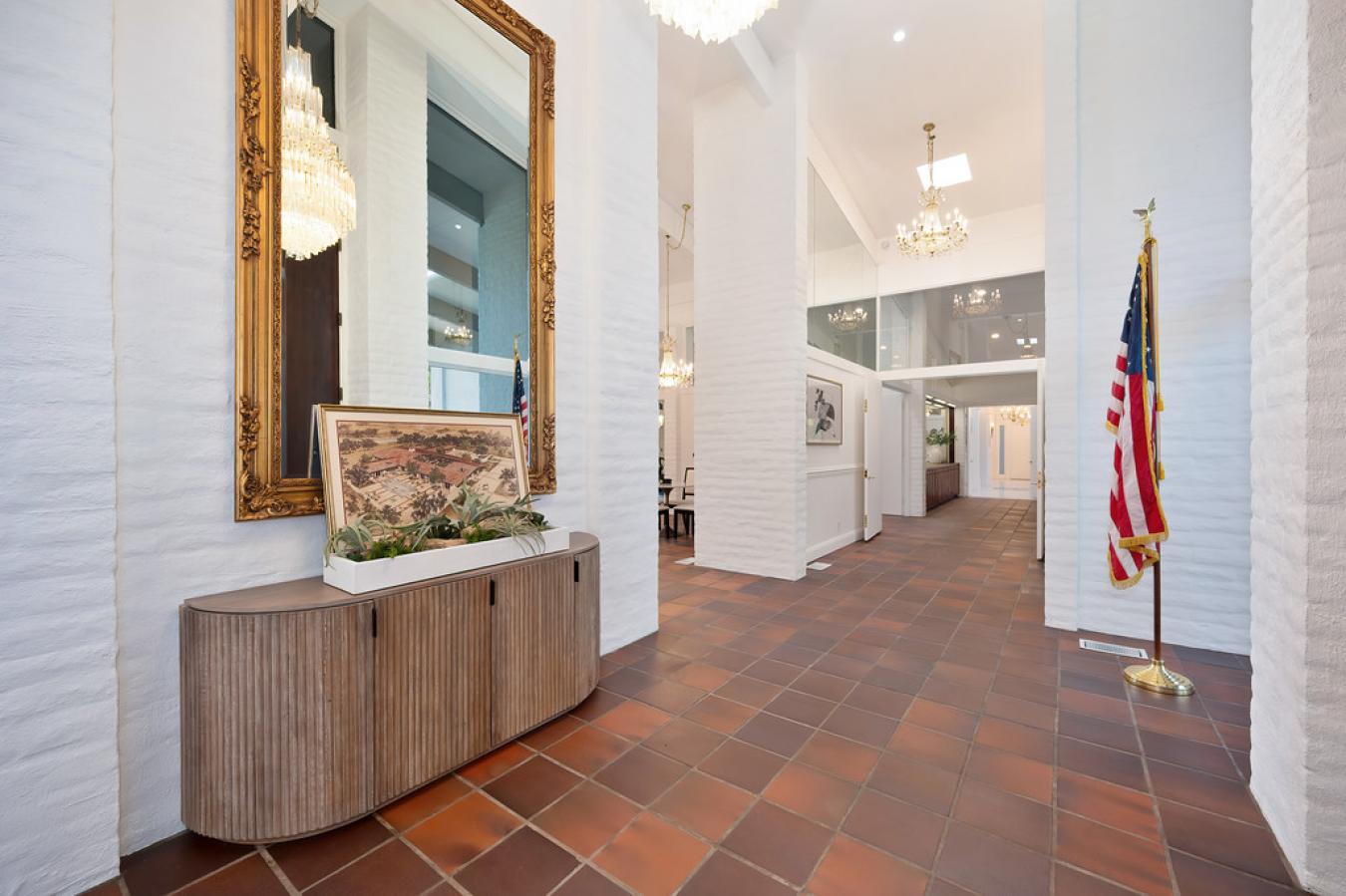 Carmichael, California, 95608, United States, 8 Bedrooms Bedrooms, ,8 BathroomsBathrooms,Residential,For Sale,1967410