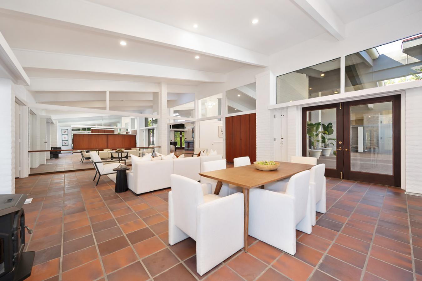 Carmichael, California, 95608, United States, 8 Bedrooms Bedrooms, ,8 BathroomsBathrooms,Residential,For Sale,1967410