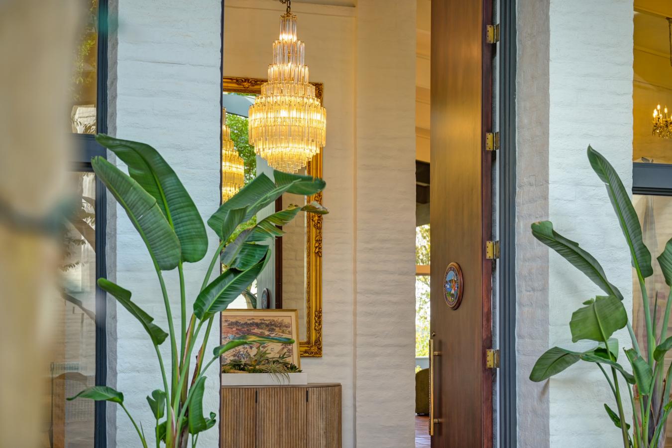 Carmichael, California, 95608, United States, 8 Bedrooms Bedrooms, ,8 BathroomsBathrooms,Residential,For Sale,1967410